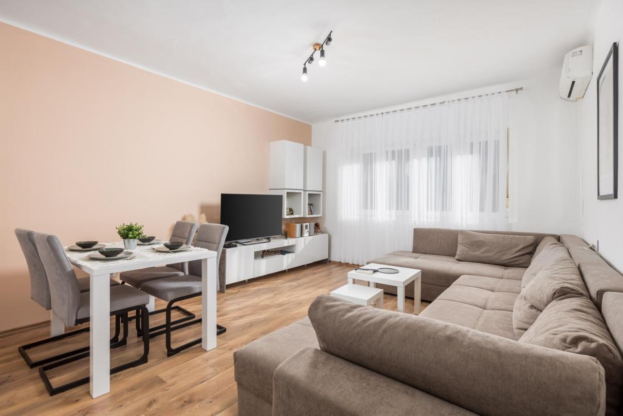 Apartment Colapis Rijeka Exterior photo
